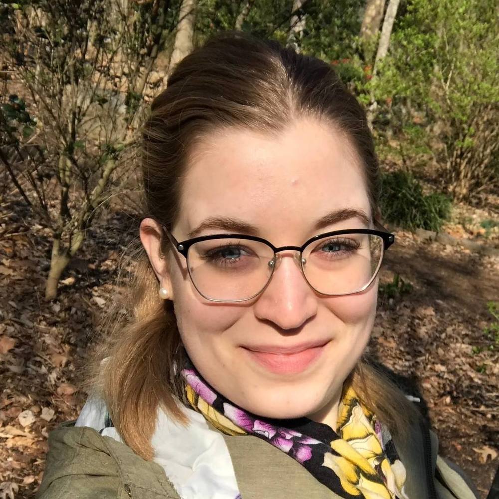 Meet your Posher, Laura-michal